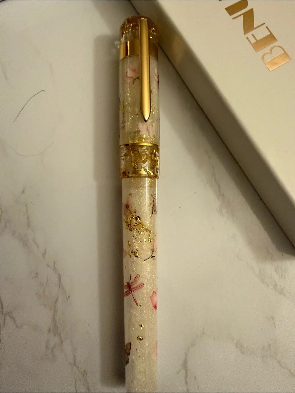 BENU sweetheart pen